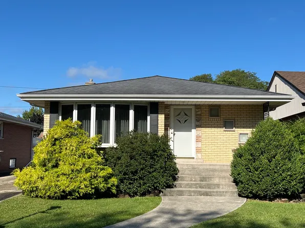 9912 S Spaulding Ave, Evergreen Park, IL 60805