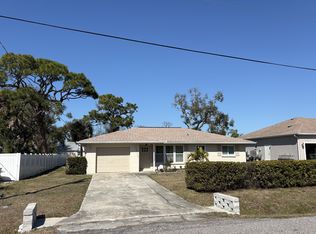 510 Pine Rd, Nokomis, FL 34275