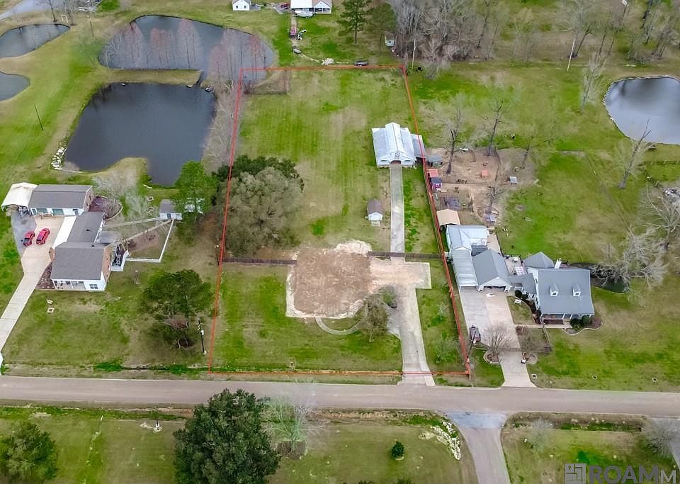 1st image of 38362 Oakland Dr