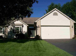 7333 Silo Meadows Dr, Temperance, MI 48182