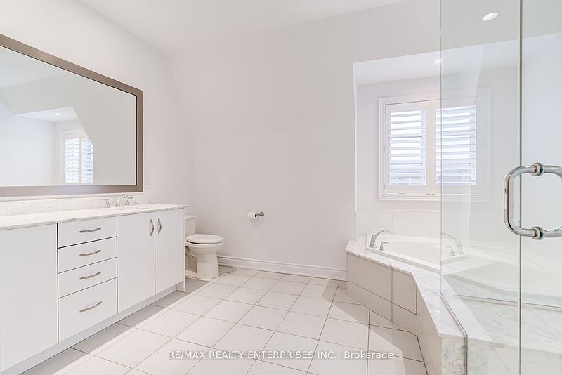 Oakville Townhouse for rent - 3 Bedrooms — photo 28