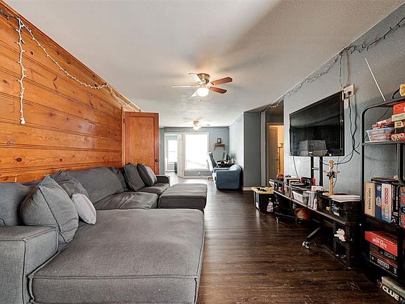 5th image of 4706 N College Ave