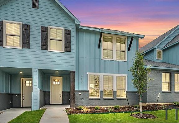 3rd image of 9553 Thorncrown Ln