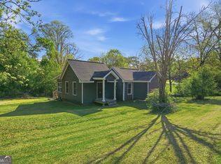382 Main St, Talmo, GA 30575