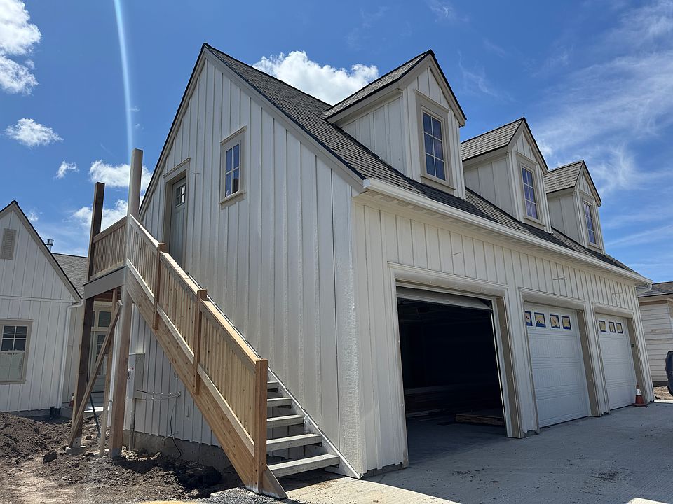 1st image of 1428 Woodbury Drive Tarn #B