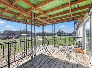 3209 Oak Hill Dr, Granbury, TX 76048
