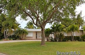 1st image of 14 Bougainvillea Dr