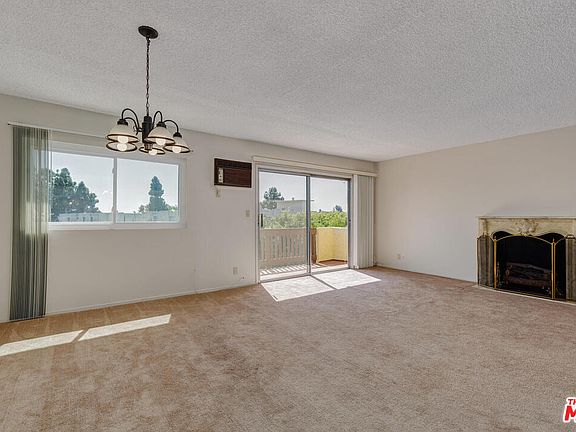 5th image of 5950 Buckingham Pkwy Unit 614