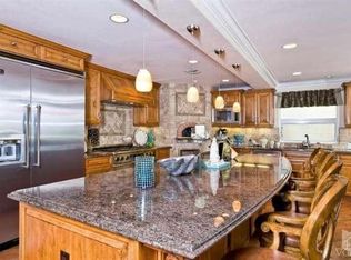 3369 Harbor Blvd, Oxnard, CA 93035