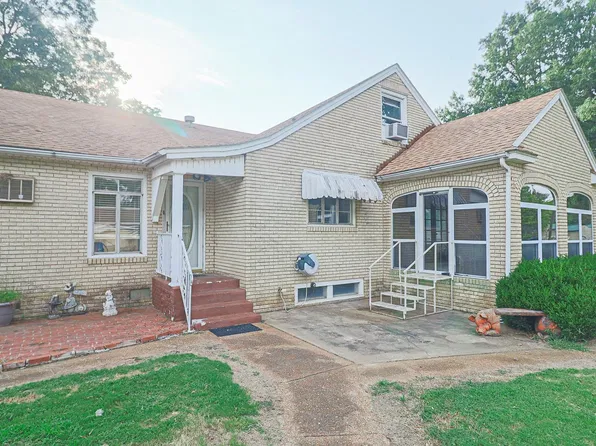 201 Hughey St, Swifton, AR 72471