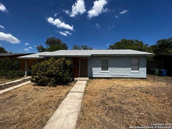 2nd image of 4115 Wild Oak Dr