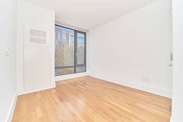 Rented by Living New York | media 35