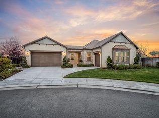 202 N Pinnacle Dr, Madera, CA 93636