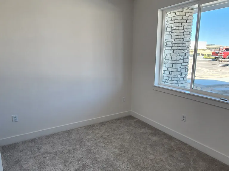 10745 Lewanee Point — Photo 9