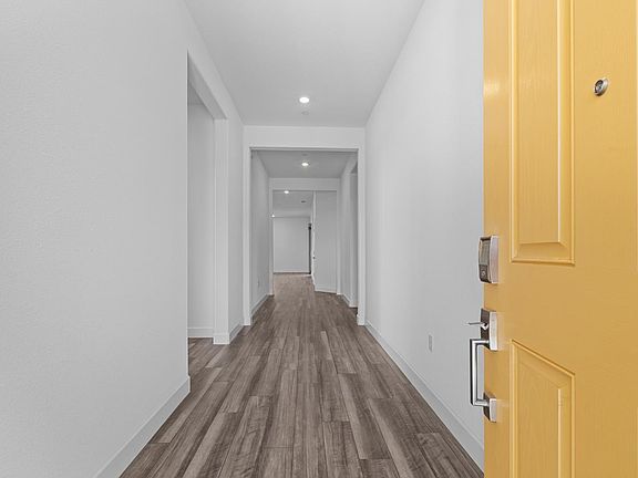 4th image of 4236 Bellwether Way