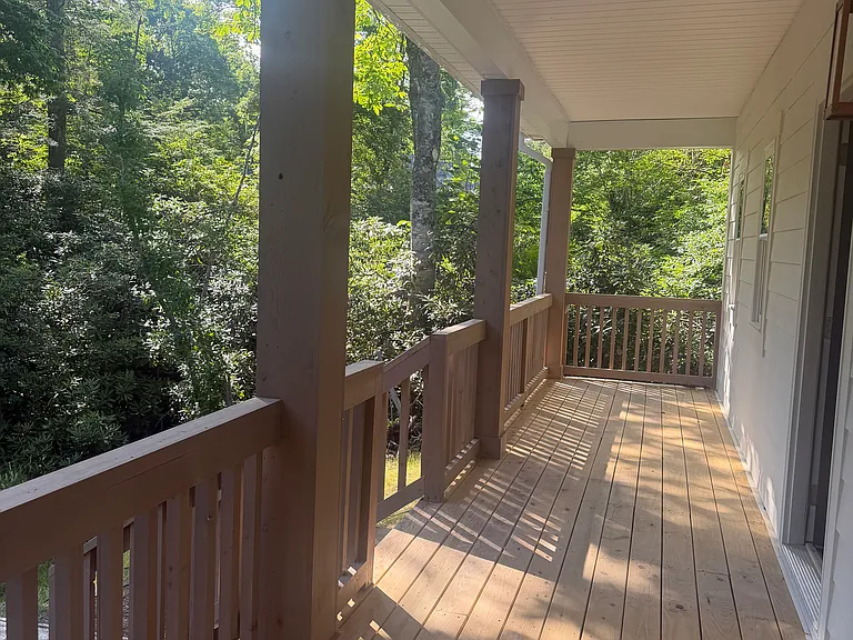 1240 Bowery Rd — Photo 3