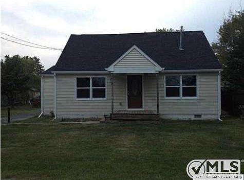 1st image of 17 Griggs Ave
