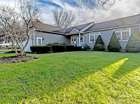1311 Cold Springs Rd, Liverpool, NY 13090