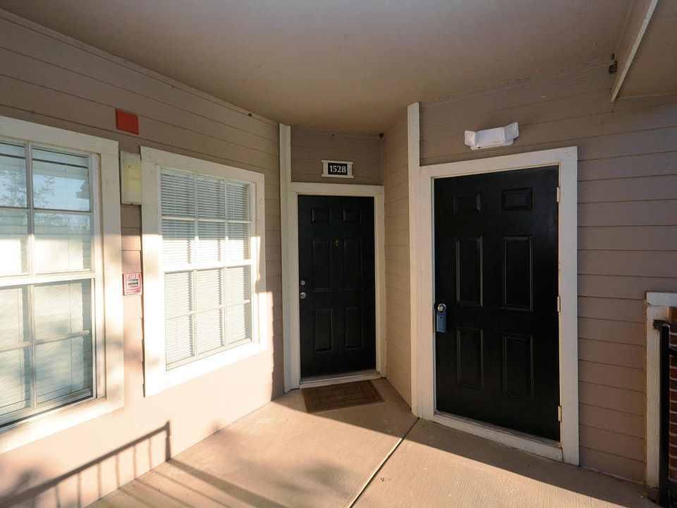 1st image of 10000 N Gate Pkwy #1528