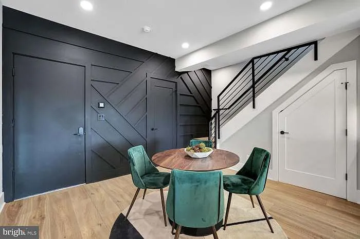 4012 Georgia Ave NW #402 — Photo 2