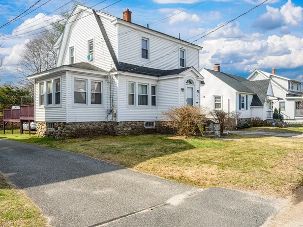 38 Ridgefield Avenue, Waterbury, CT 06705