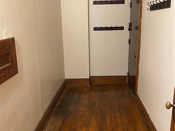 3rd image of 242 Bryant St APT 3B