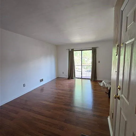 138 Orlando St #138 — Photo 4