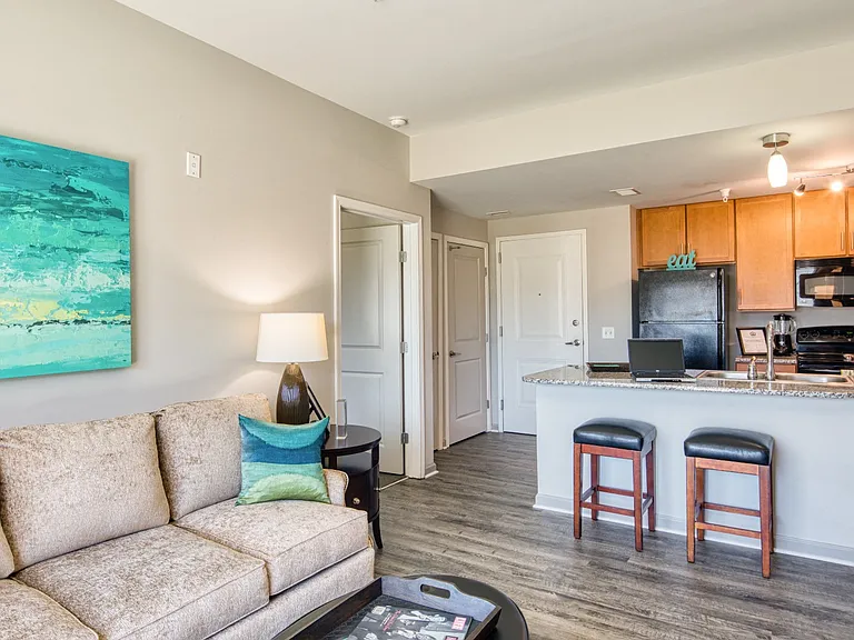Liberty Apartments — Photo 12