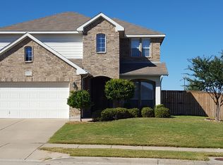 9600 Brenden Dr, Fort Worth, TX 76108