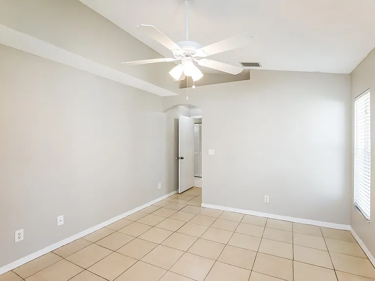 7273 Burgess Dr — Photo 10