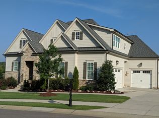 5233 Burcliff Pl, Raleigh, NC 27612