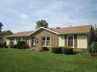 1705 N Truman St, Robinson, IL 62454