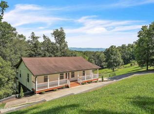 334 Amolee Ln, Sevierville, TN 37876