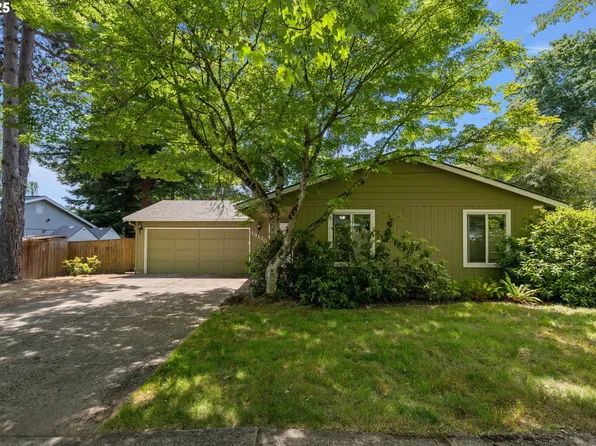 13170 SW Haystack Dr, Beaverton, OR 97008