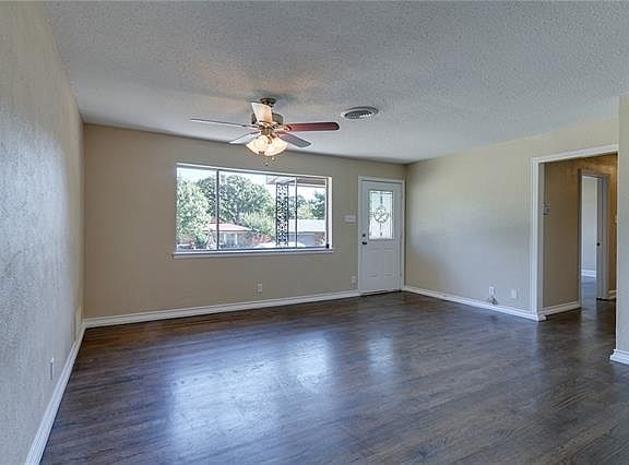 4th image of 873 Lee Dr