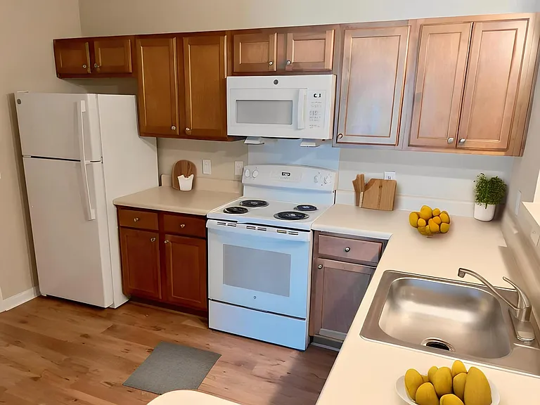 10885 Tara Blvd #2 — Photo 6