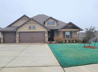 4104 SE 37th St, Norman, OK 73071