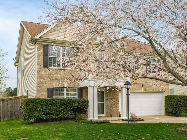 210 Vintage Cir, Hendersonville, TN 37075