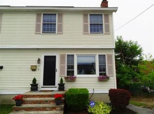 8 Carlson Rd, Lawrence, MA 01843