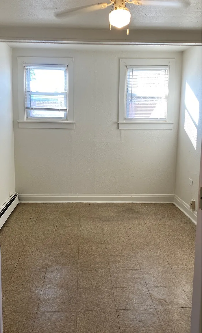 20th St. -1317 - 3 — Photo 2