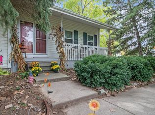 41595 Savage Rd, Van Buren Township, MI 48111