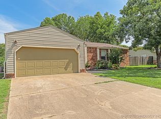 12101 E 80th Pl N, Owasso, OK 74055