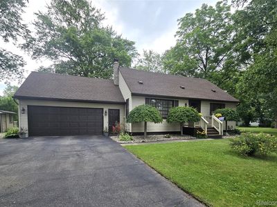 11019 Washington Ave, Mount Morris, MI, 48458