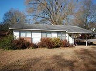 317 N 10th St, Nashville, AR 71852