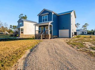 226 Lake Mc Kissack Ln, Carrabelle, FL 32322
