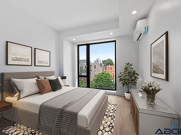 3rd image of 21 Meserole St #302