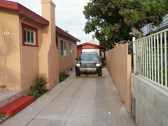 3rd image of 4067 37th St