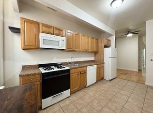 1490 1st Ave #3L, New York, NY 10075