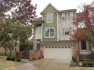 4802 Maddie Ln, Dearborn, MI 48126