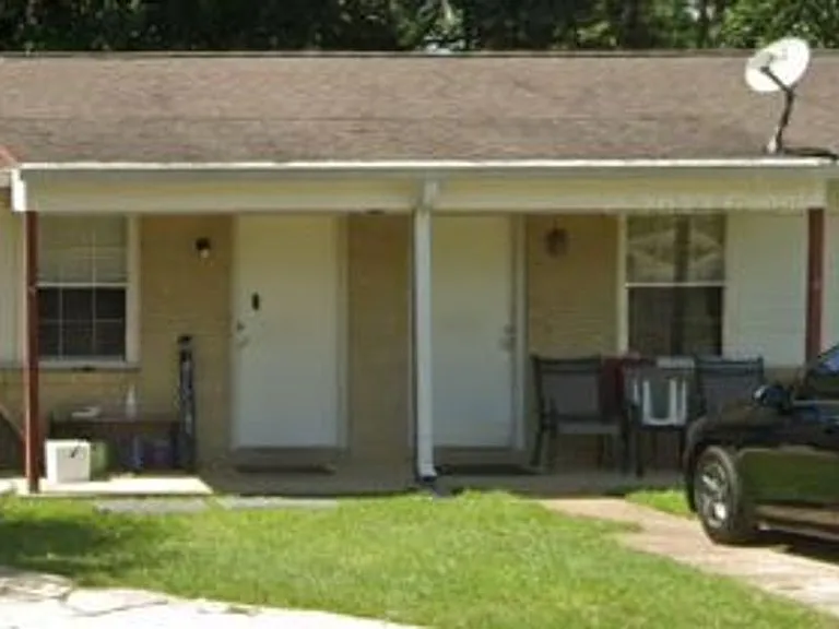 2410 Clemons Rd — Photo 1